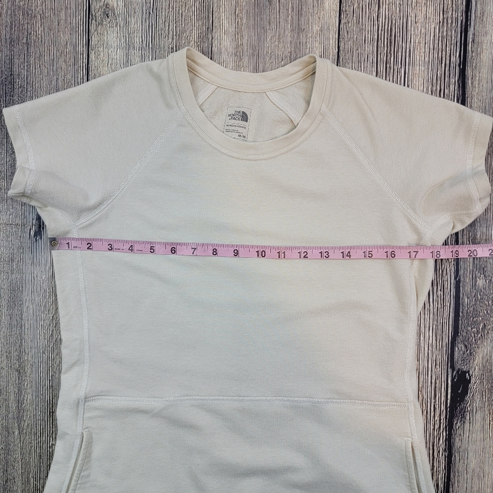 The North Face Tan Short Sleeve Sweater Dress - Picture 9 of 11